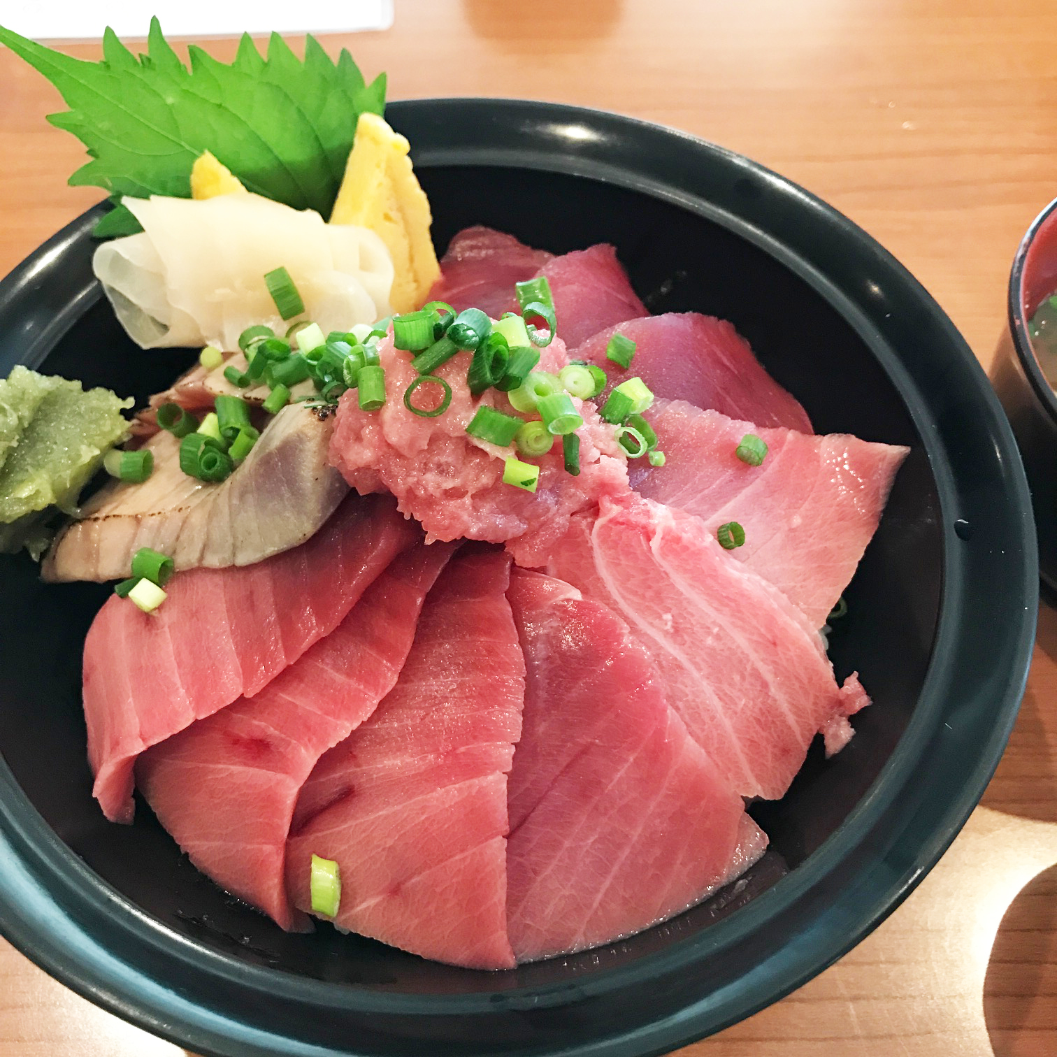 静岡みなみのマグロ丼