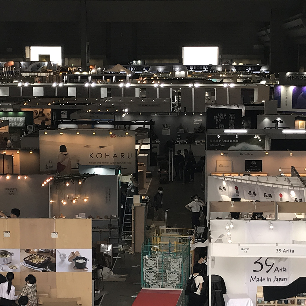 ギフトショー展示会準備風景